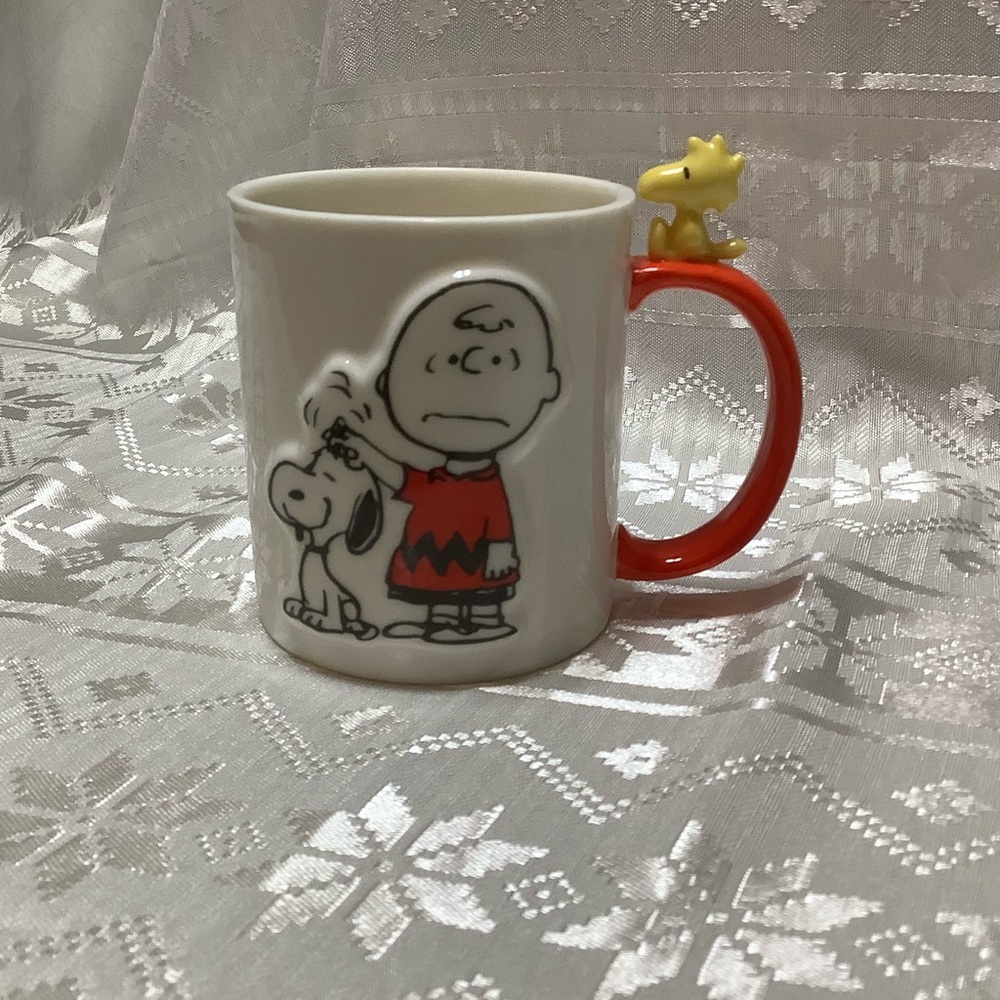 Gibson Peanuts Charlie Brown & Snoopy Mug with 3D Woodstock Handle